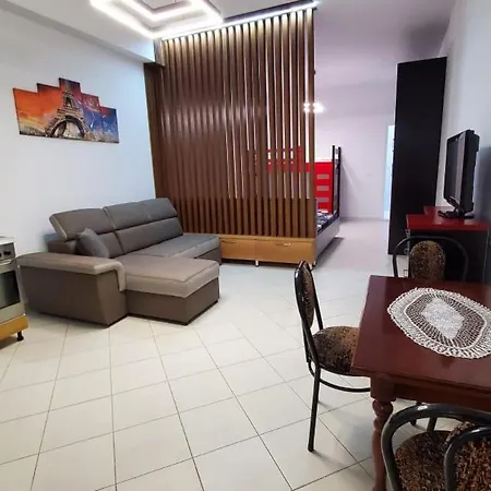 By The Apartament Pogradec